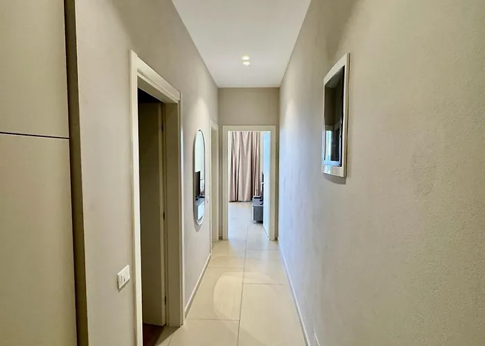 Coast, 1 Bedroom Sea View *